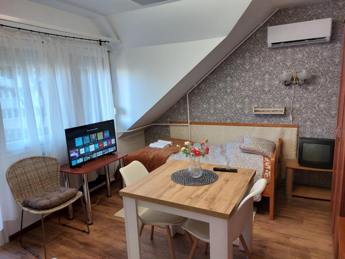Summer House Apartman Debrecen Extérieur photo